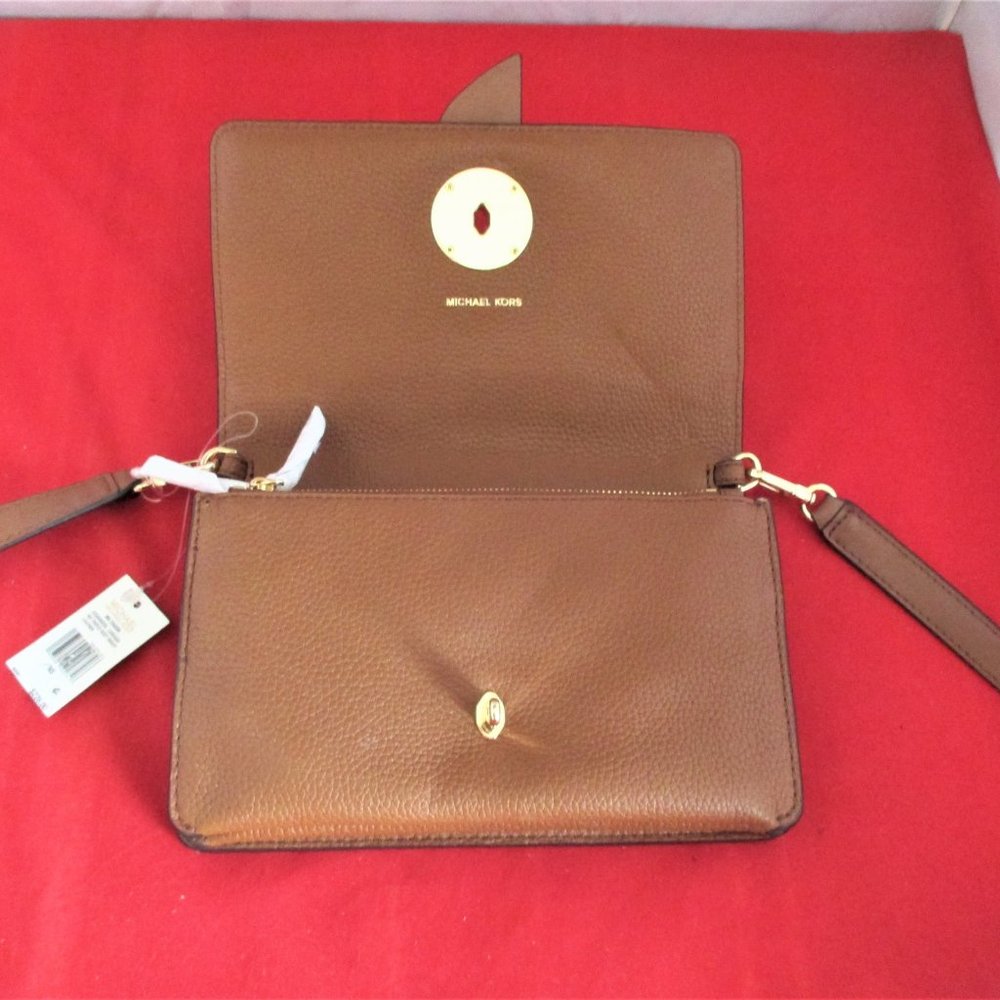 Michael Kors Charm Medium Triple gusset Pebbled Leather Crossbody #3332 - Picture 6 of 12